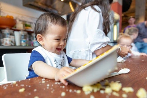 Foodhallen Rotterdam opent Babyrestaurant