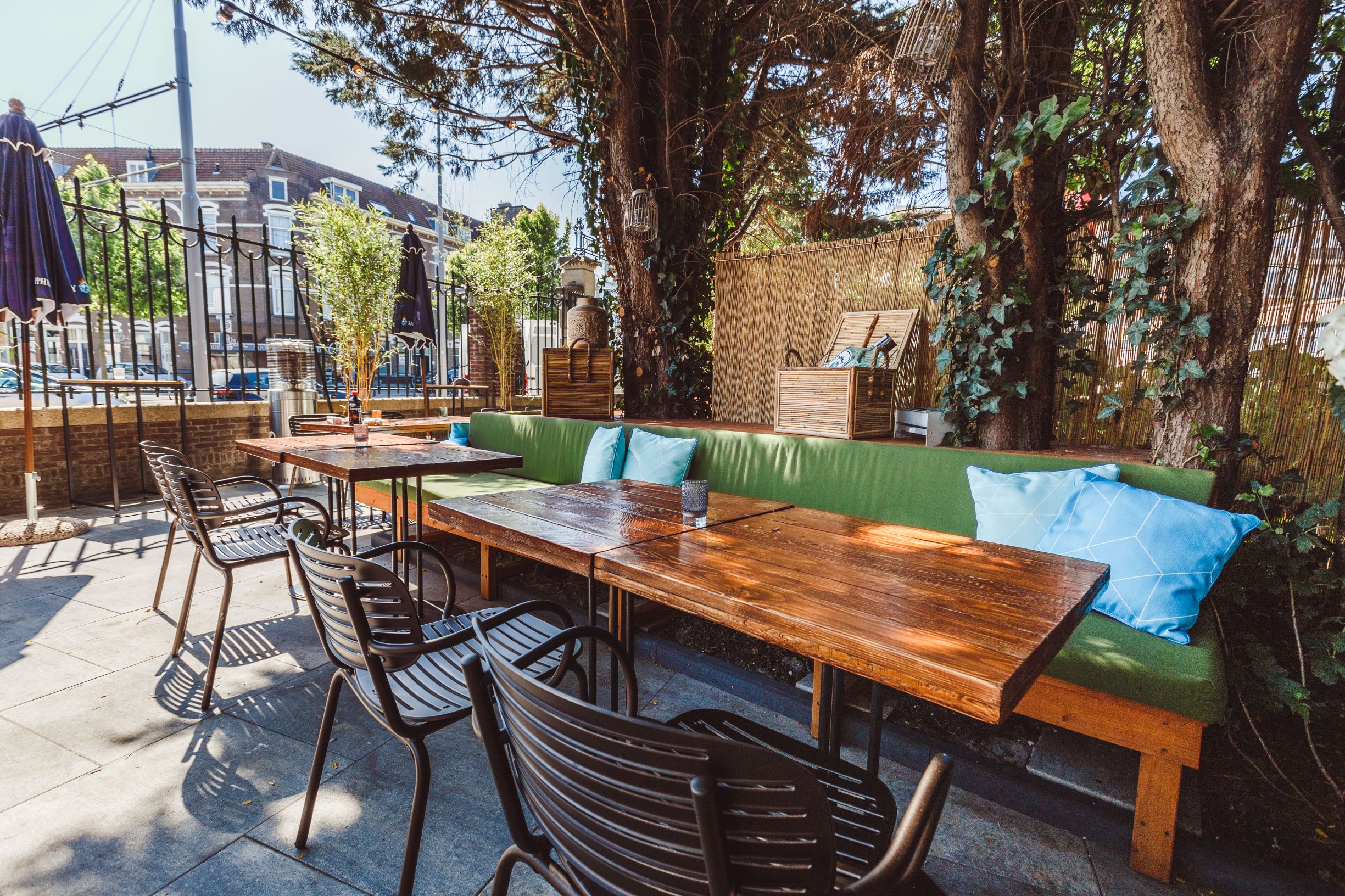 Calaboose: cocktailbar en Indonesian bites