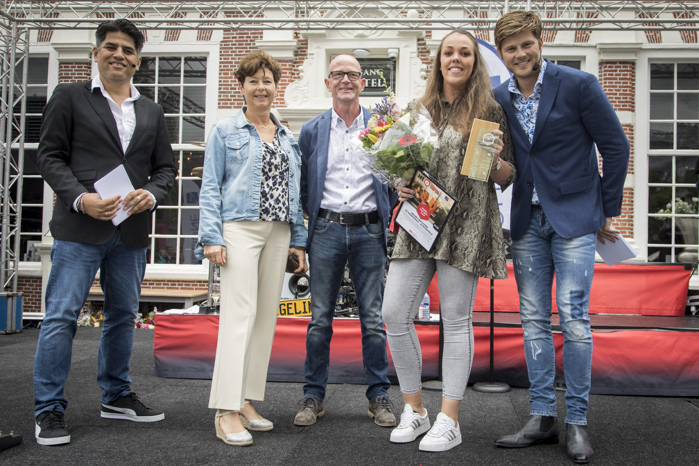 Terras Top 100 Parel van het Jaar: 'Ik breng mijn enthousiasme over'