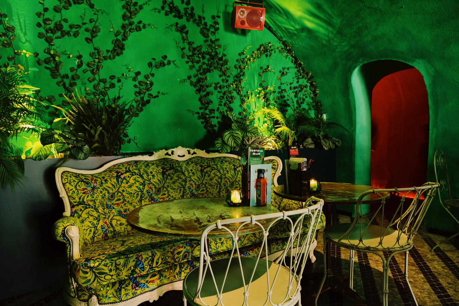 Horecainterieur Tropisch Rum Club in Utrecht heeft deuren geopend