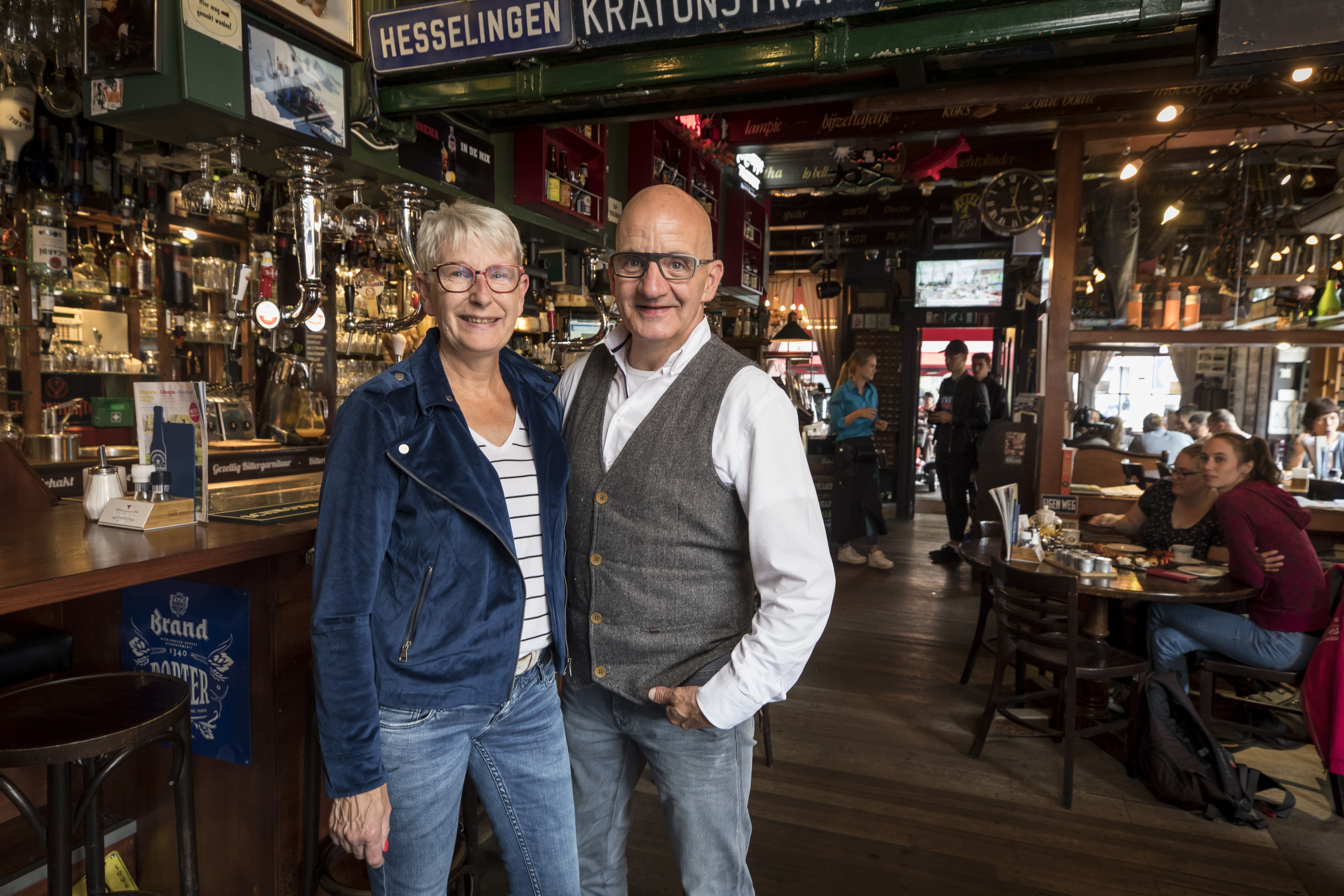 Petra en Jaap de Boer in hun Herberg 't Plein in Meppel.