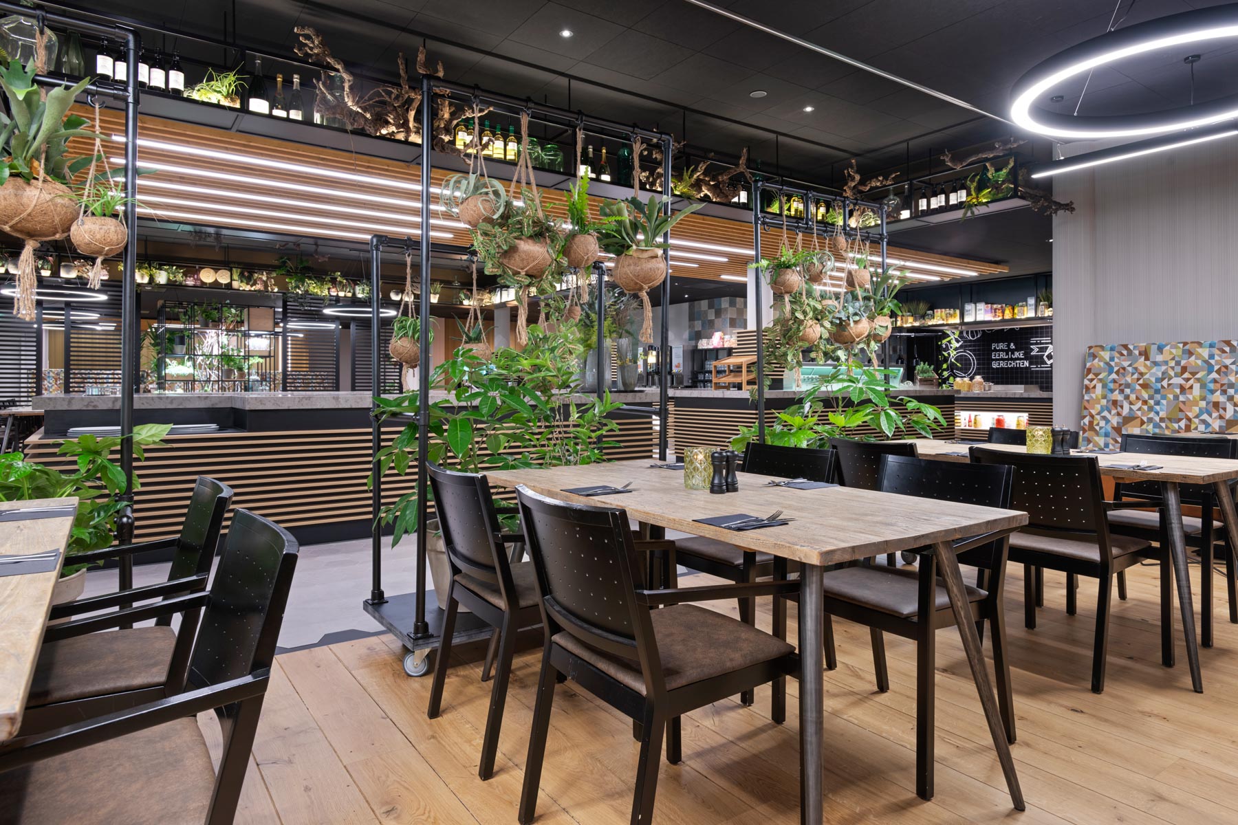 Hotel Woudschoten haalt natuur het restaurant in