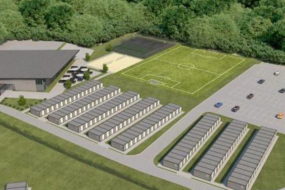 Van der Valk wil in Noord-Nederland 'Polenparken' bouwen