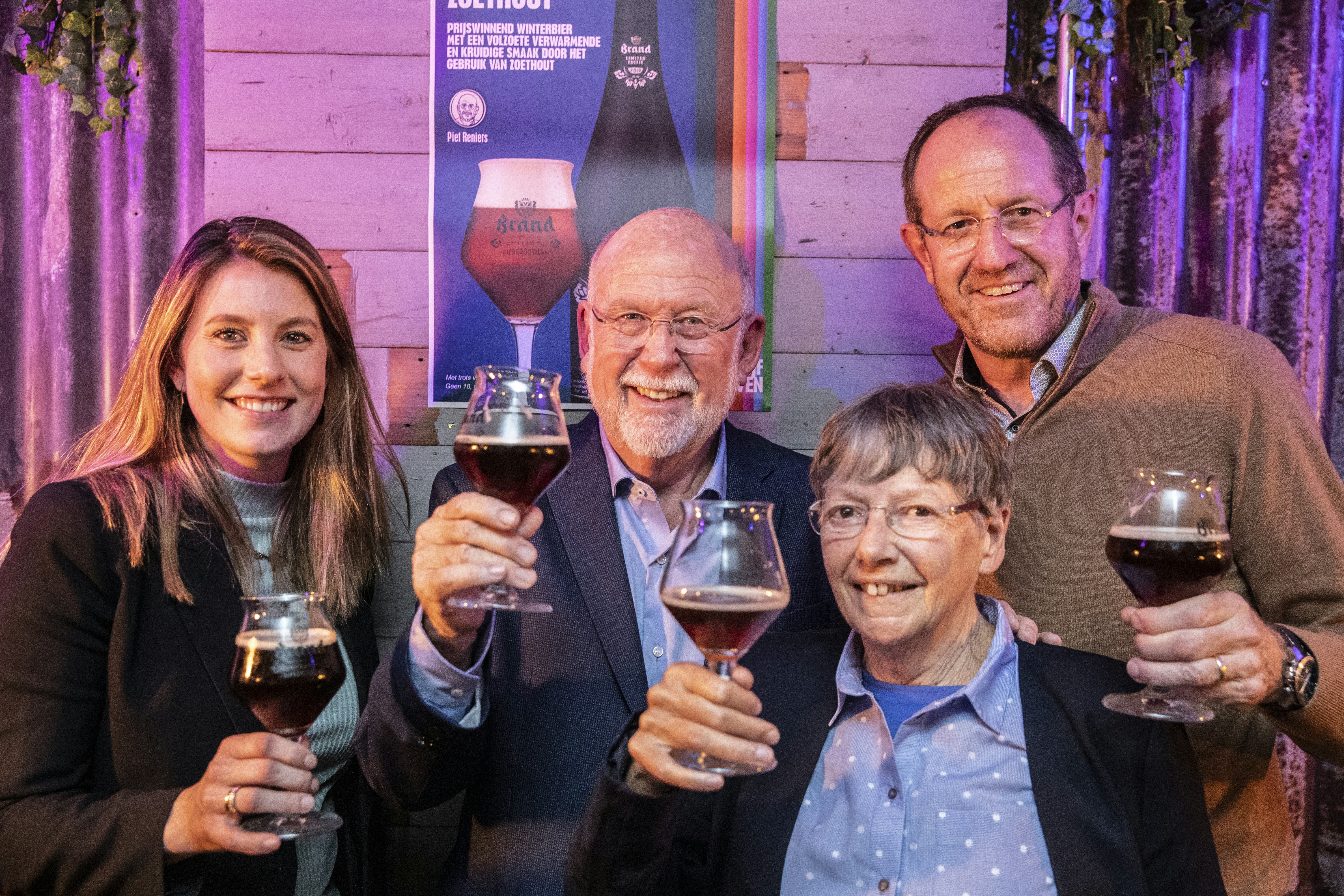 Winnaar thuisbrouwwedstrijd Brand Premier Winter in horeca