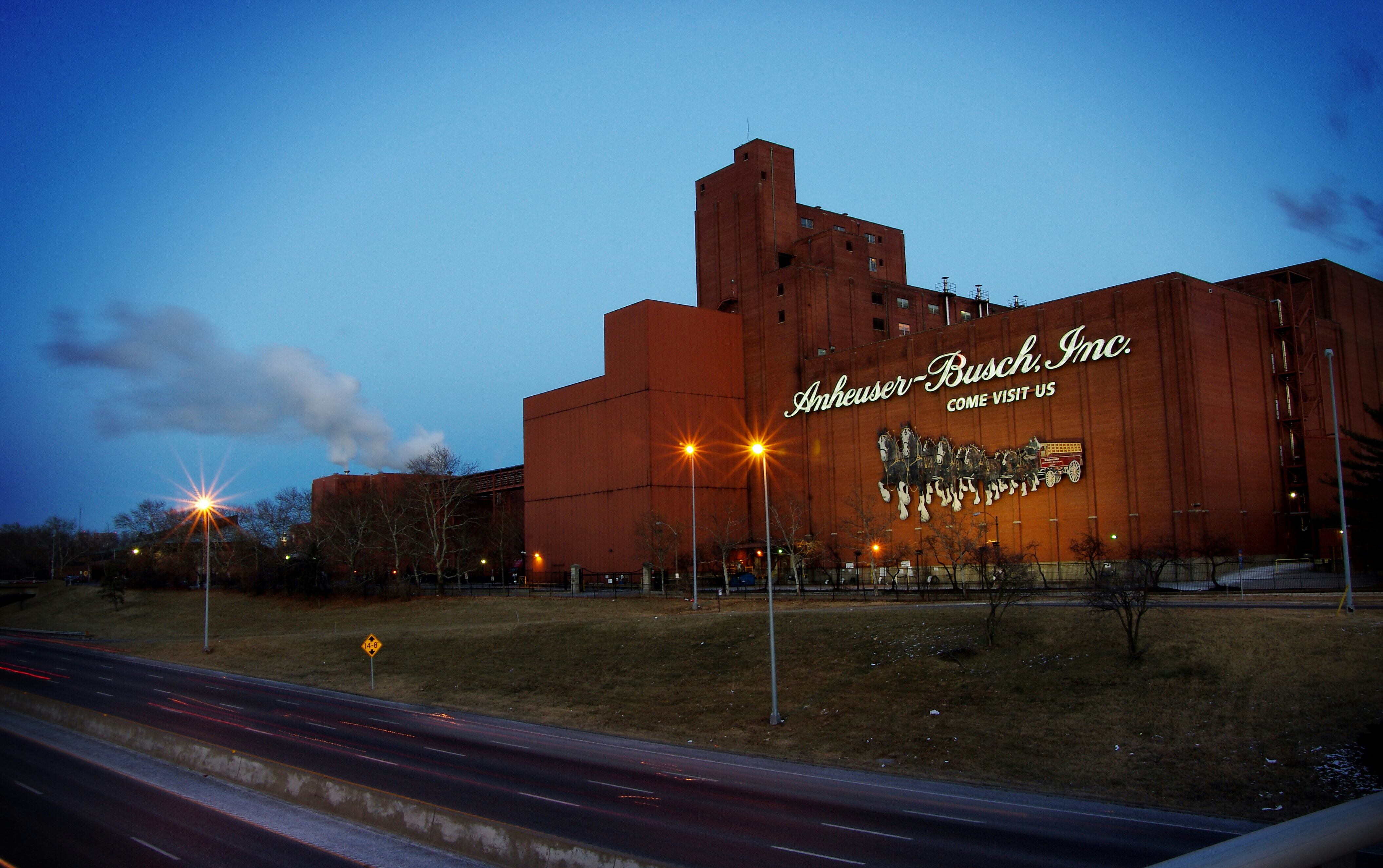 AB InBev verkoopt minder bier