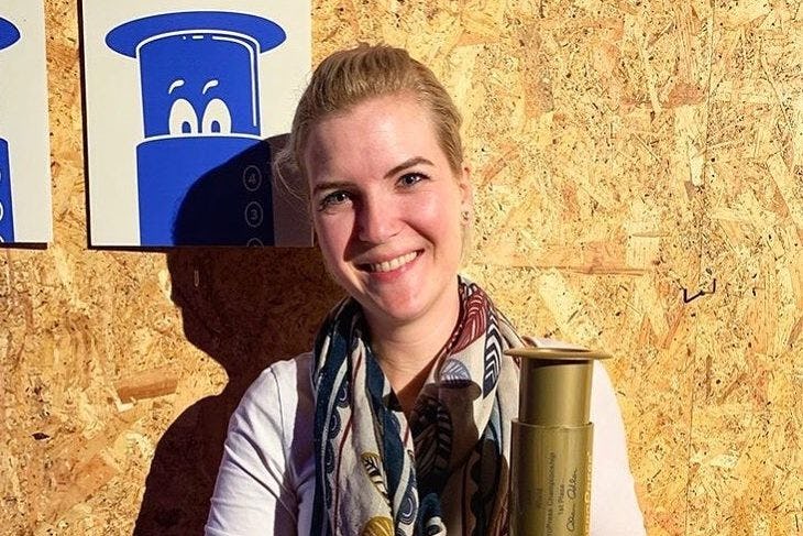 Wendelien van Bunnik is wereldkampioen koffiezetten met de Aeropress