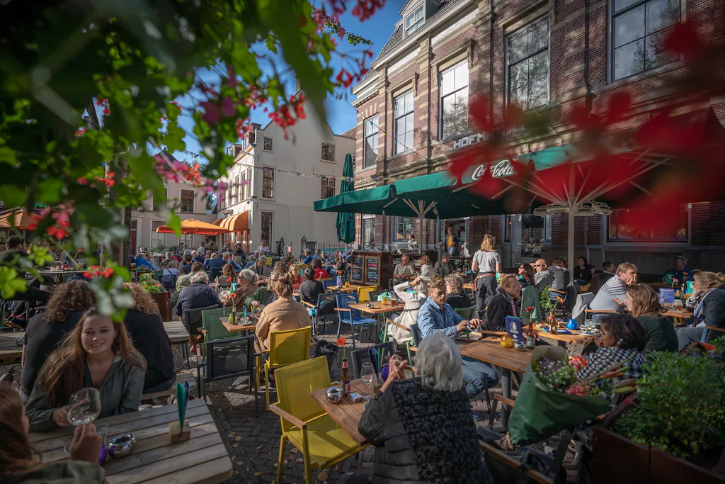 Hofman Café, terras open