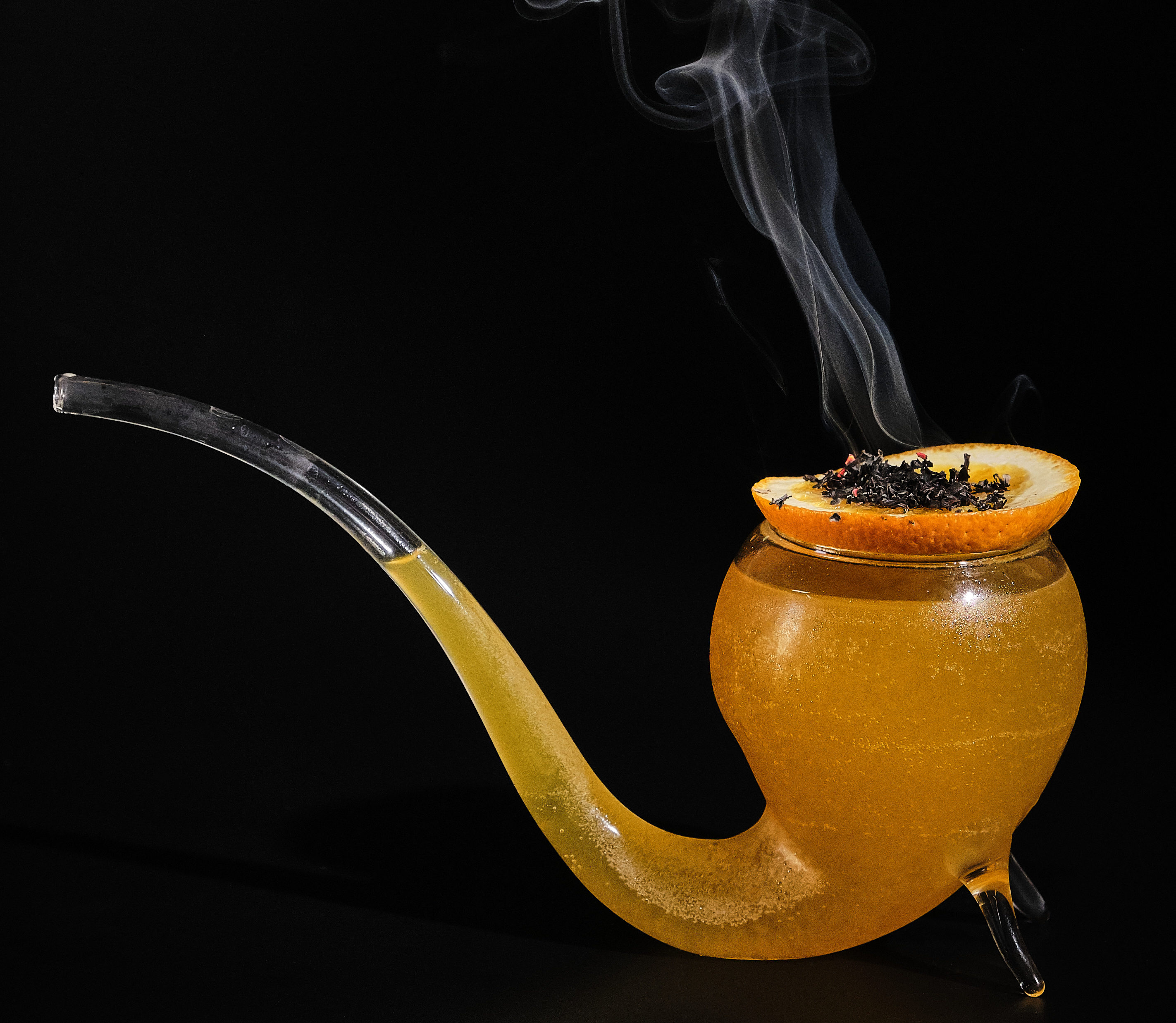 (C) Roel Dijkstra Fotografie / Foto : Fred Libochant

 Den Haag / The Court / cocktail / Francesco Murgia