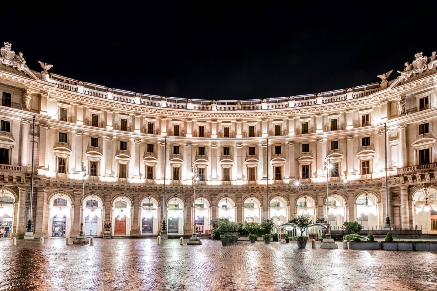 Palazzo Naiadi in Rome