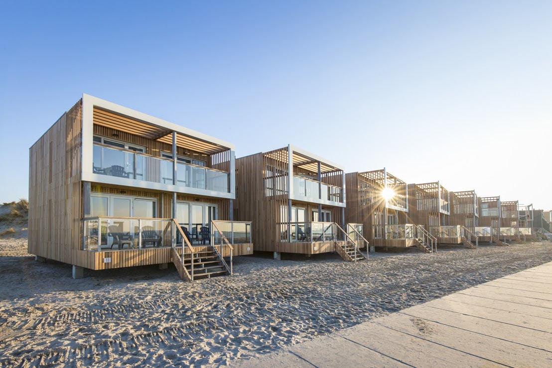 74 Beach Villa's Hoek van Holland verhuizen naar Roompot