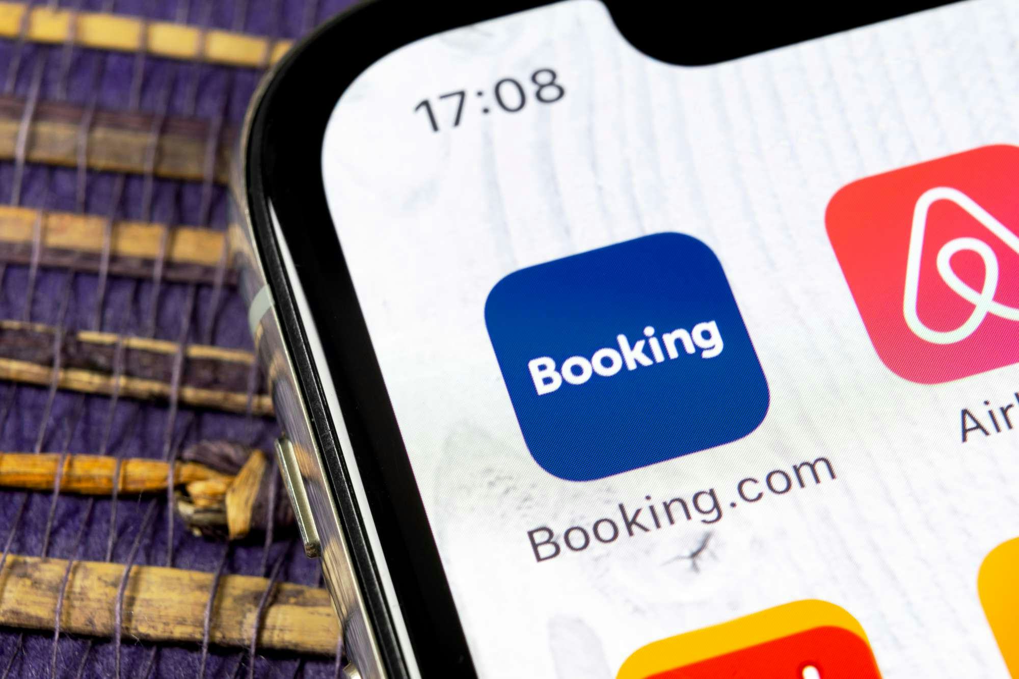 Booking.com ziet weer forse stijging in aantal boekingen hotelkamers 