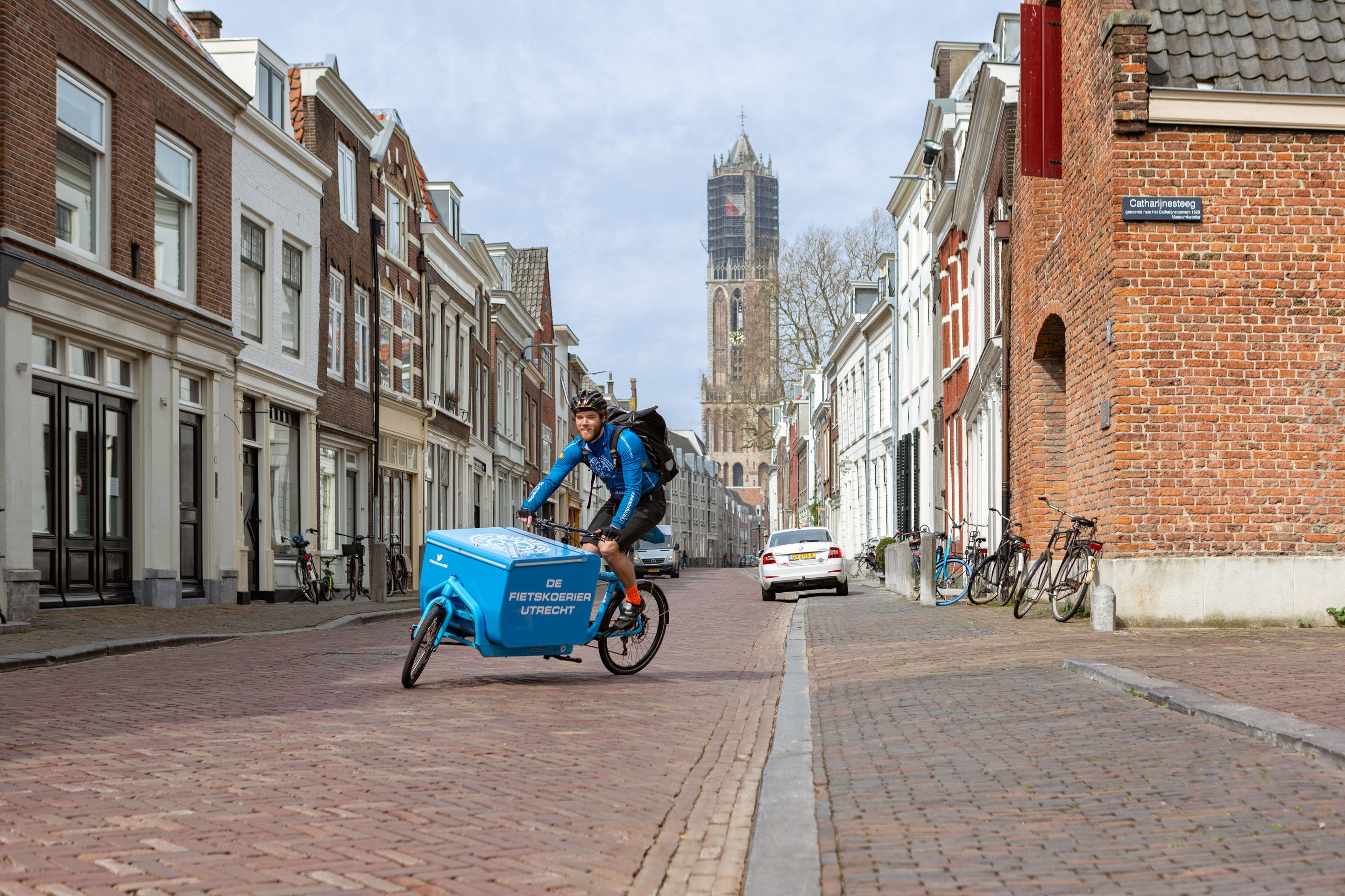 Online bedrijfsborrel met entertainment van Maximus Brouwerij en De Fietskoerier
