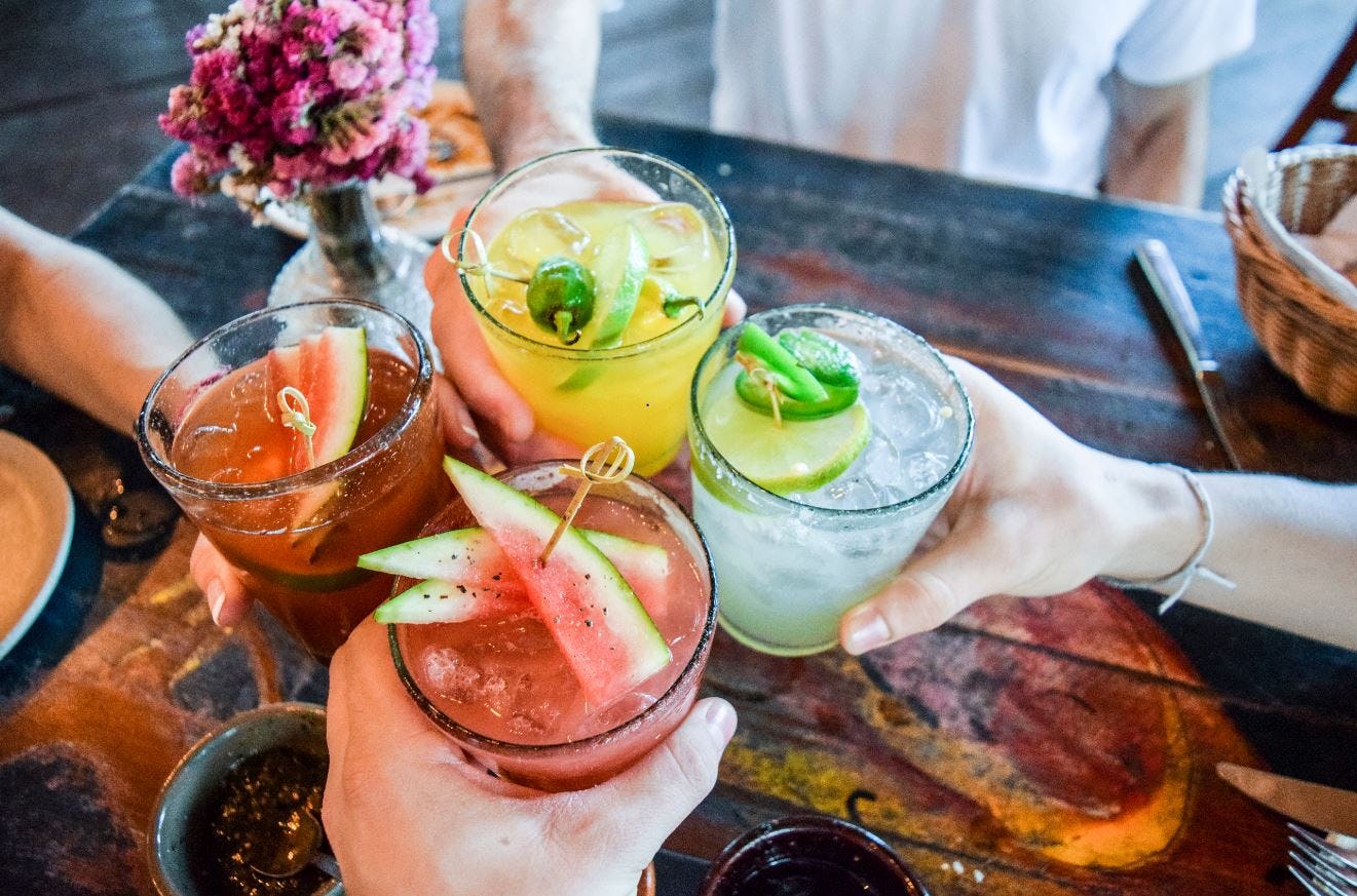 Deze cocktails drinken jouw gasten deze zomer