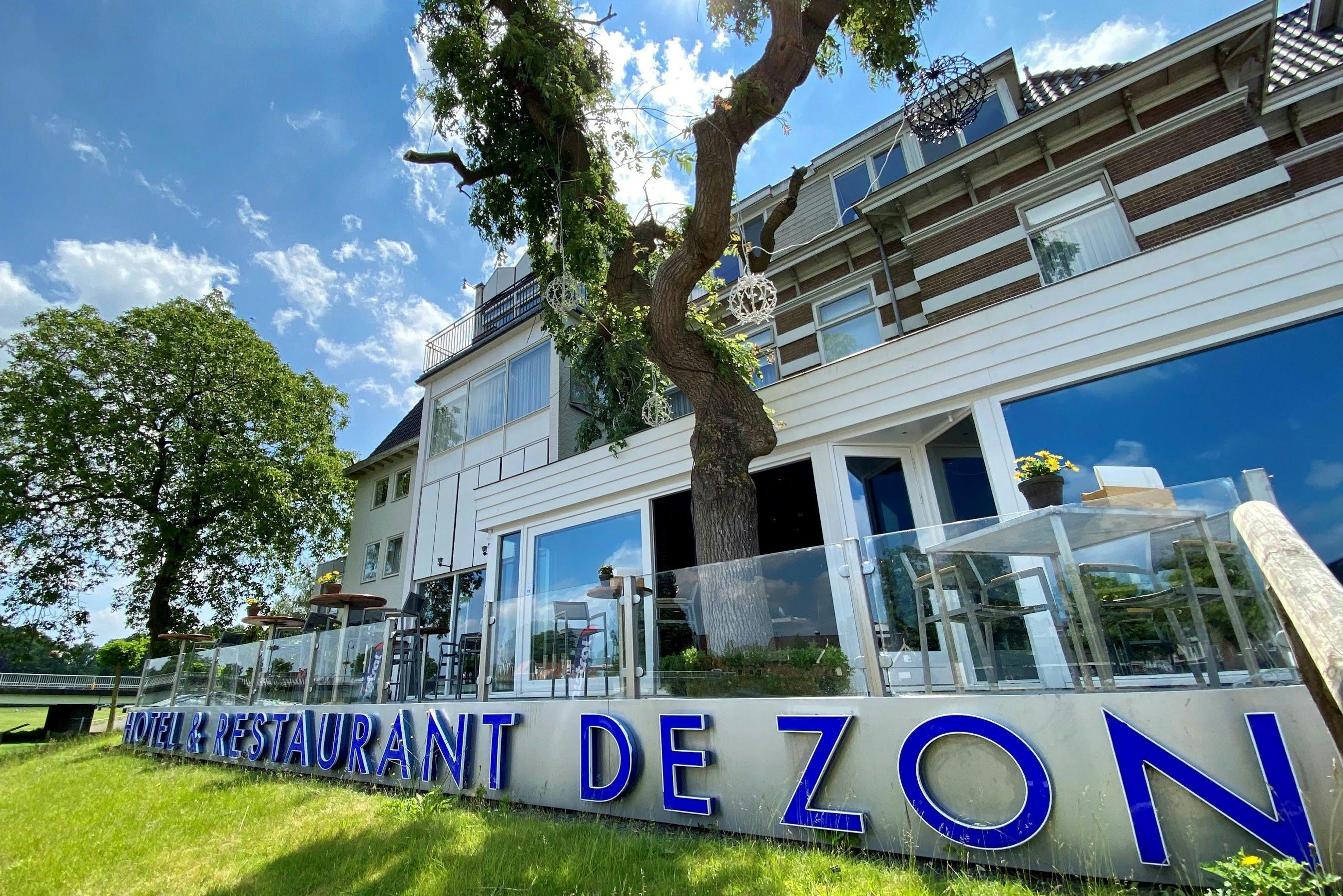 Ommense hotels De Zon, Paping en Landgoed Het Laer overgenomen