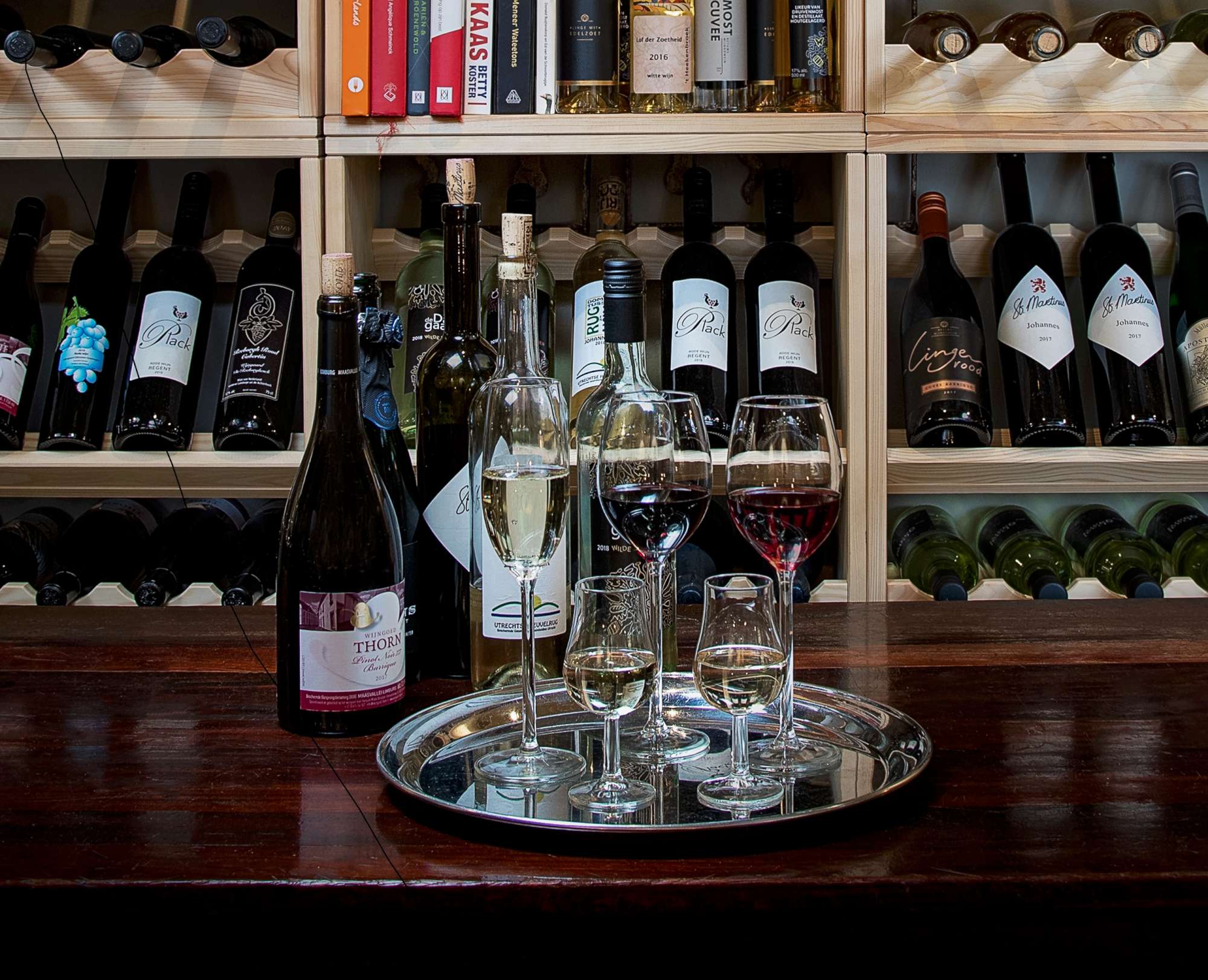 Restaurant L'invité Amsterdam start duurzame wijngaard in Bergen