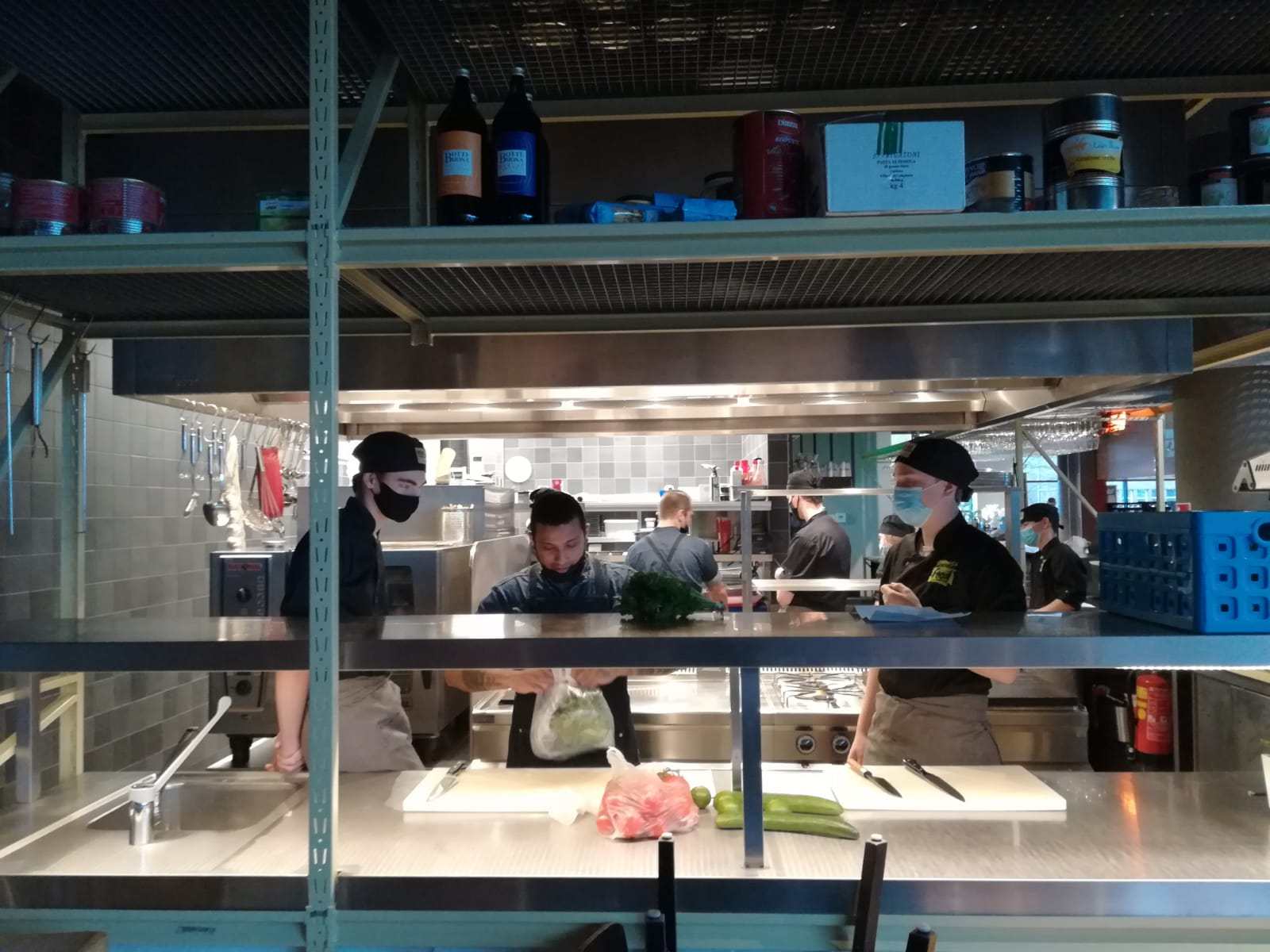 Onderwijs en horeca zien samen kansen in coronatijd