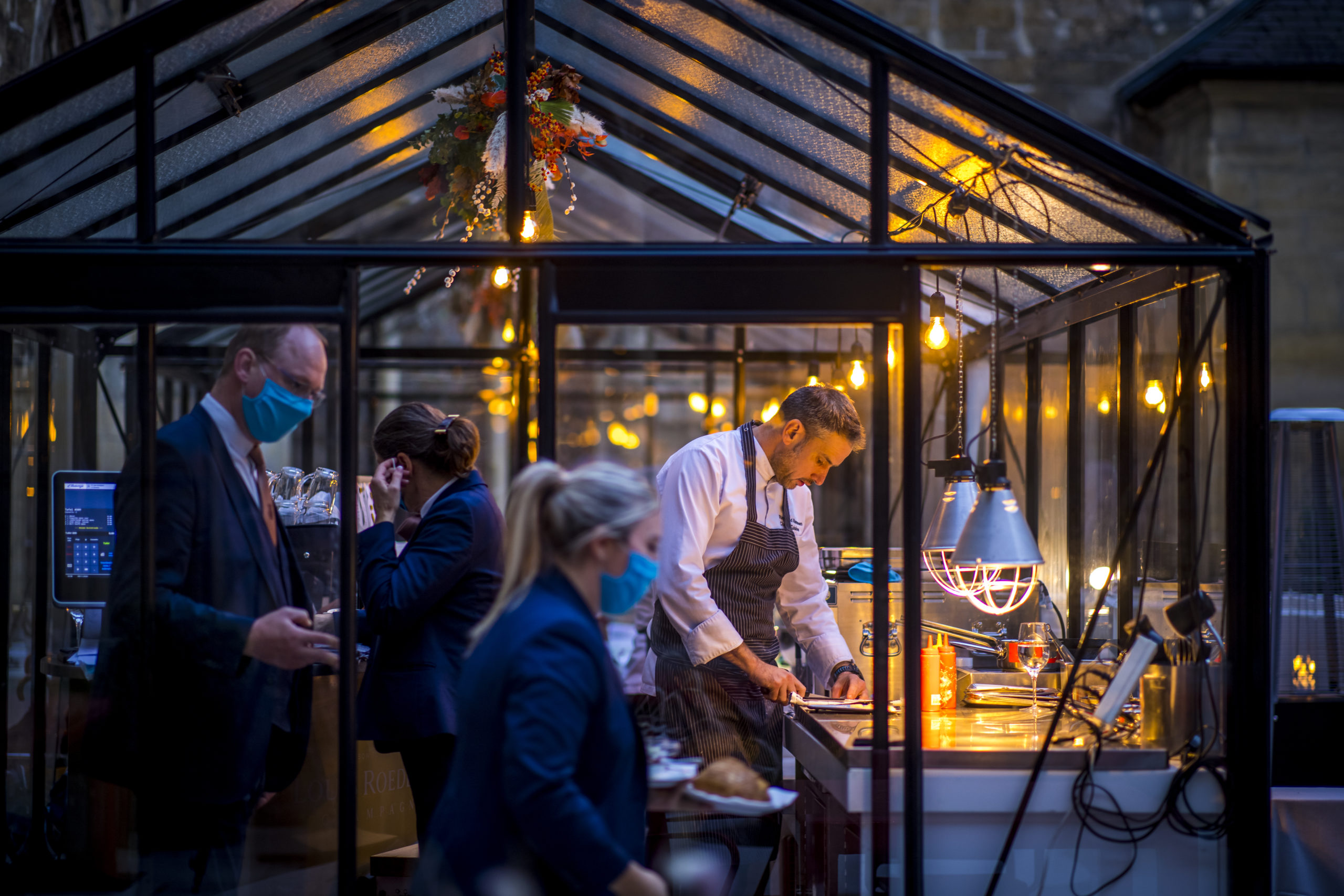 051120, Maastricht: kassen bij Kruisherenhotel. Foto: Marcel van Hoorn.