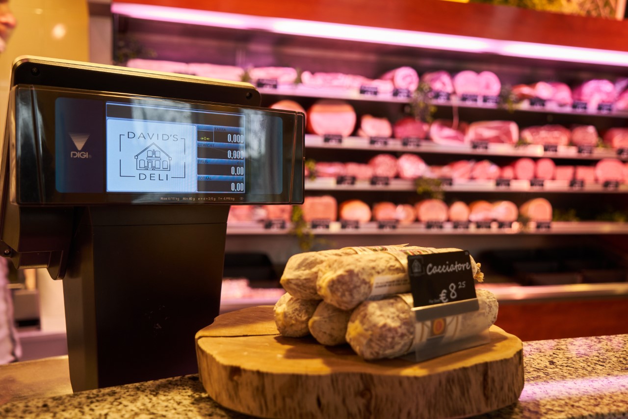 Rotterdamse horecaondernemer begint delicatessenzaak David's Deli