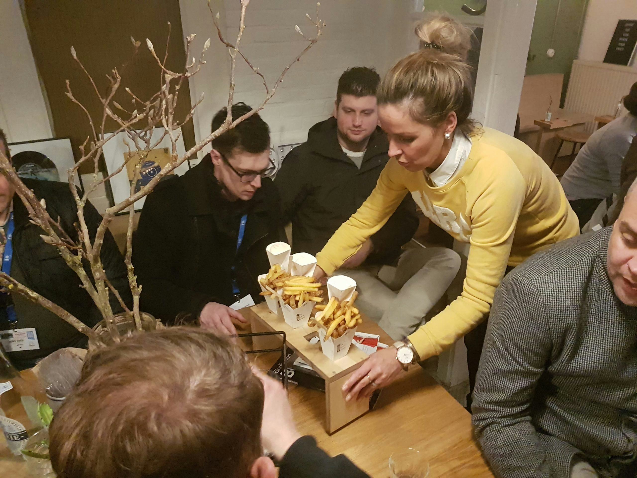 Verse friet bij Rpel in Eindhoven.