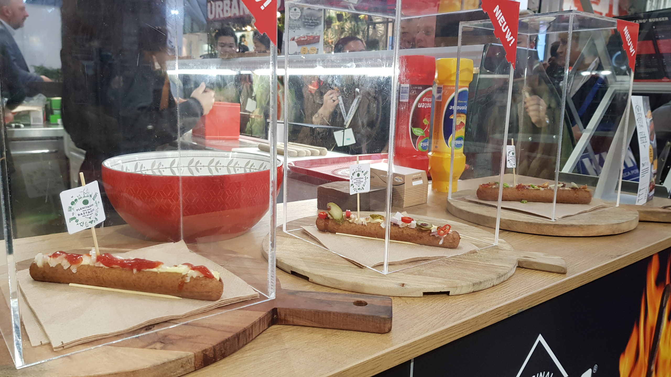 3 vegetarische frikandellen op de Horecava: 'Laat ze maar vergelijken'