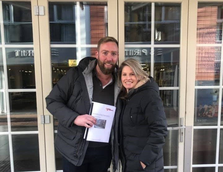 Bas en Anne Viguurs zijn de nieuwe eigenaren van snackbar De Boemerang in 's-Hertogenbosch