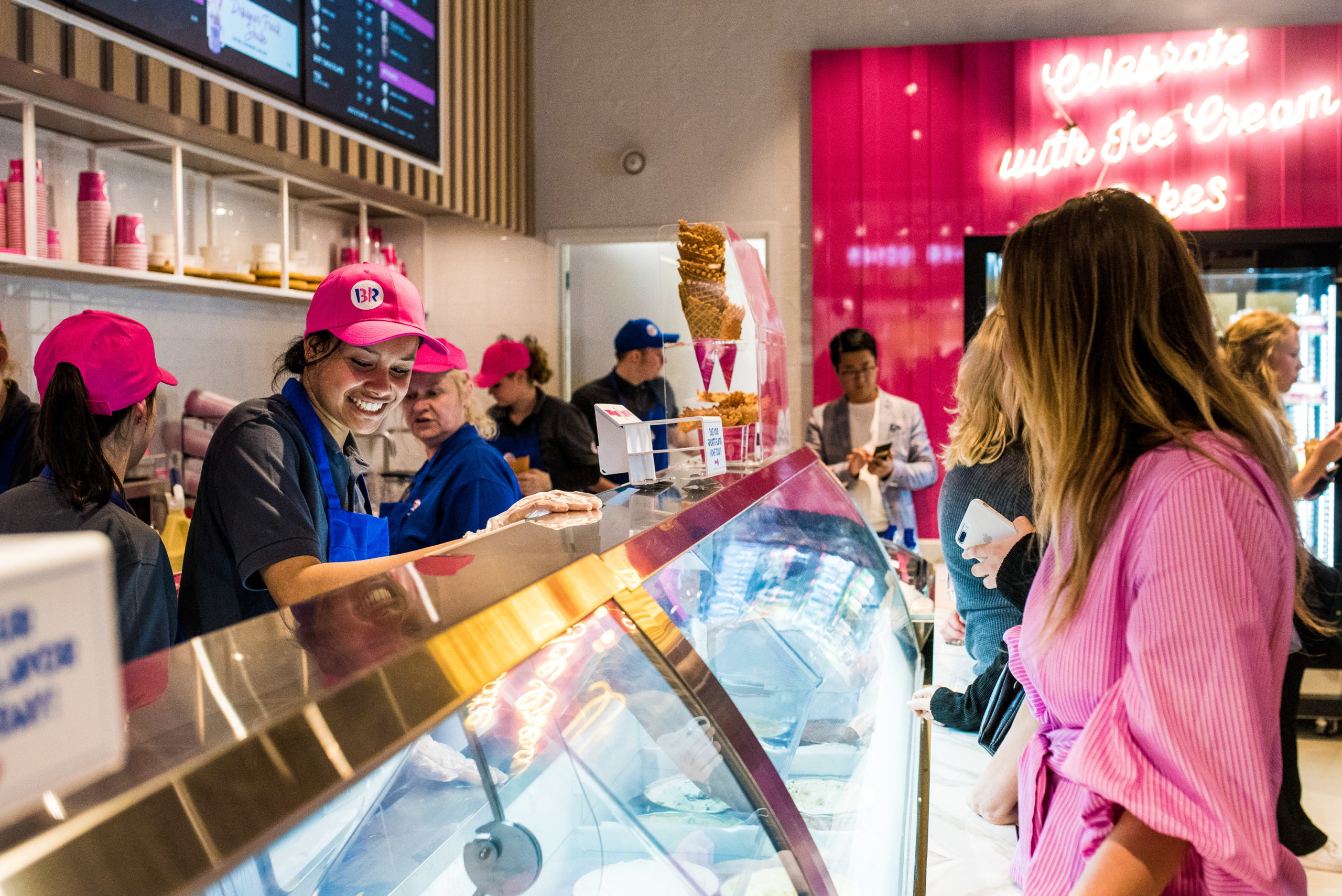 IJswinkel Baskin-Robbins Utrecht feestelijk geopend