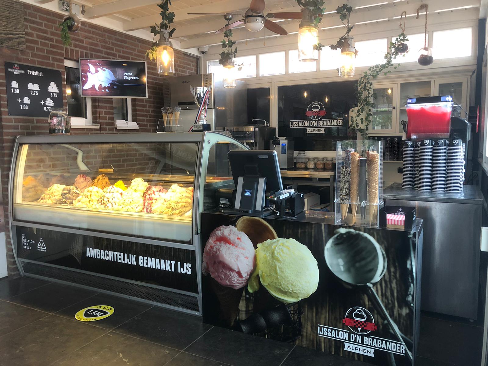 Brabants Eethuys opent eerste shop-in-shop van de IJssalon van Breda