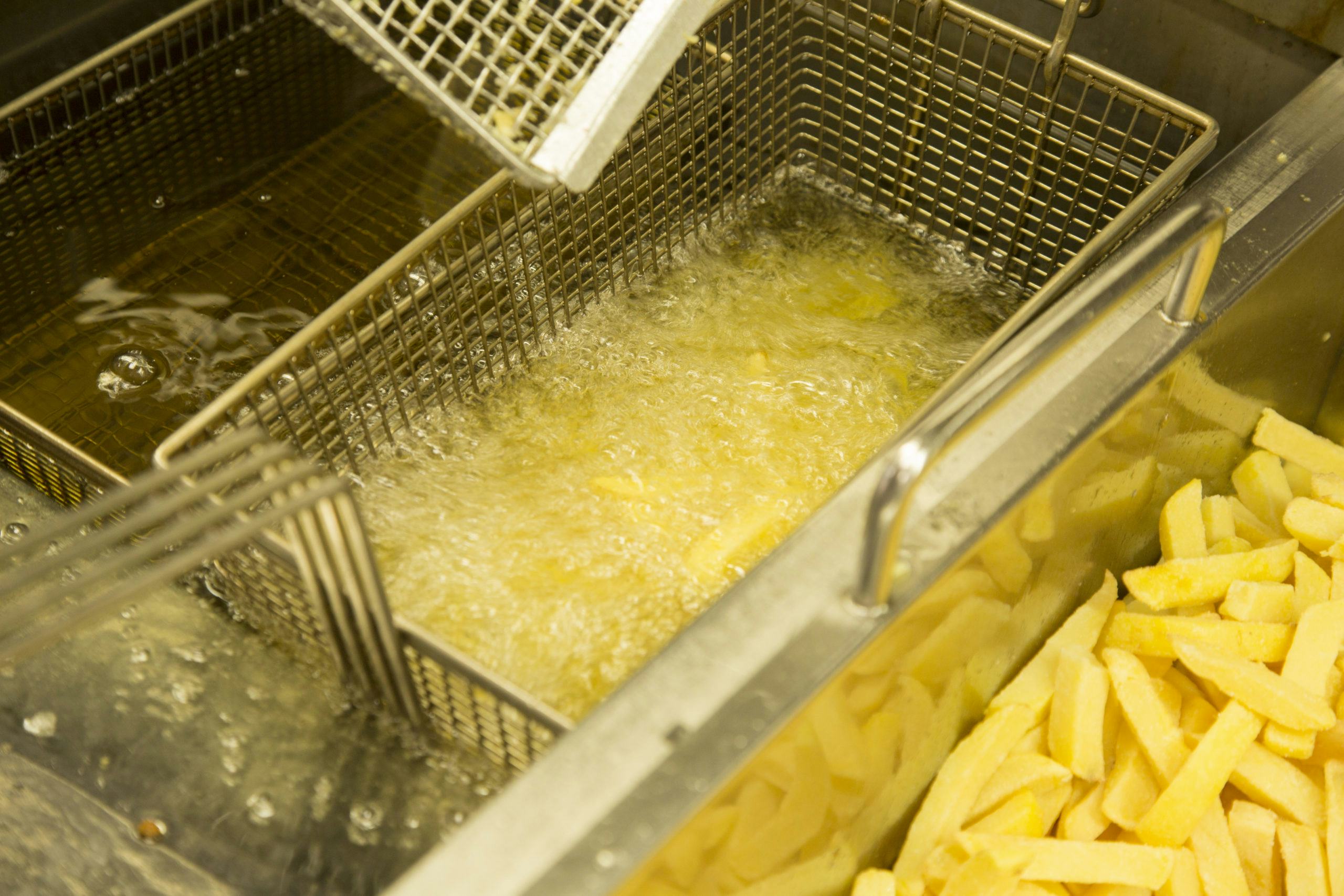 Jaar gratis friet voor gouden tip na overval op cafetaria