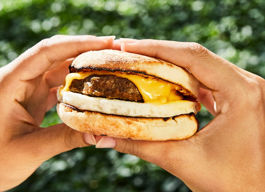 Ook Dunkin' in zee met Beyond Meat