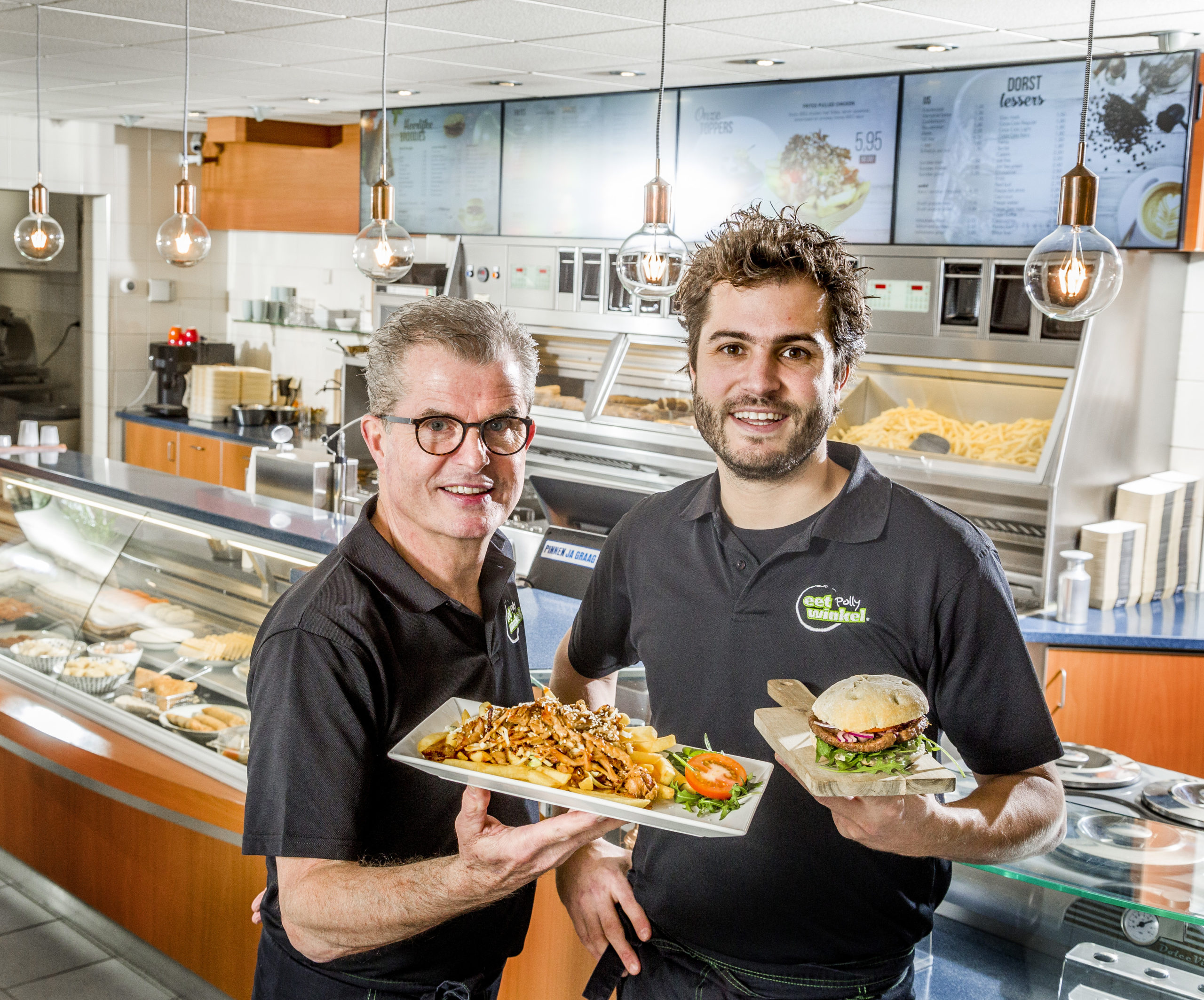 14 cafetaria's in eregalerij Cafetaria Top 100