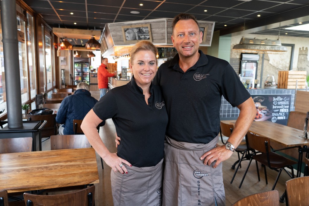 Martine en Michel Hissink hebben van hun snackbar een allround eetgelegenheid gemaakt. Foto: Studio38C