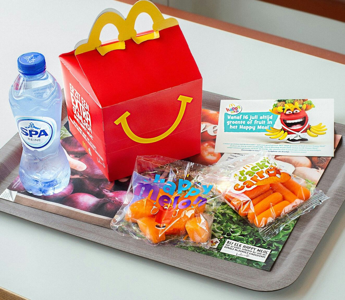 McDonald's stopt voortaan altijd groente of fruit in Happy Meals