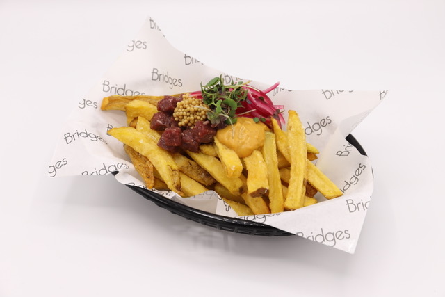 Frietboutique komt met friet ingelegd in zuur