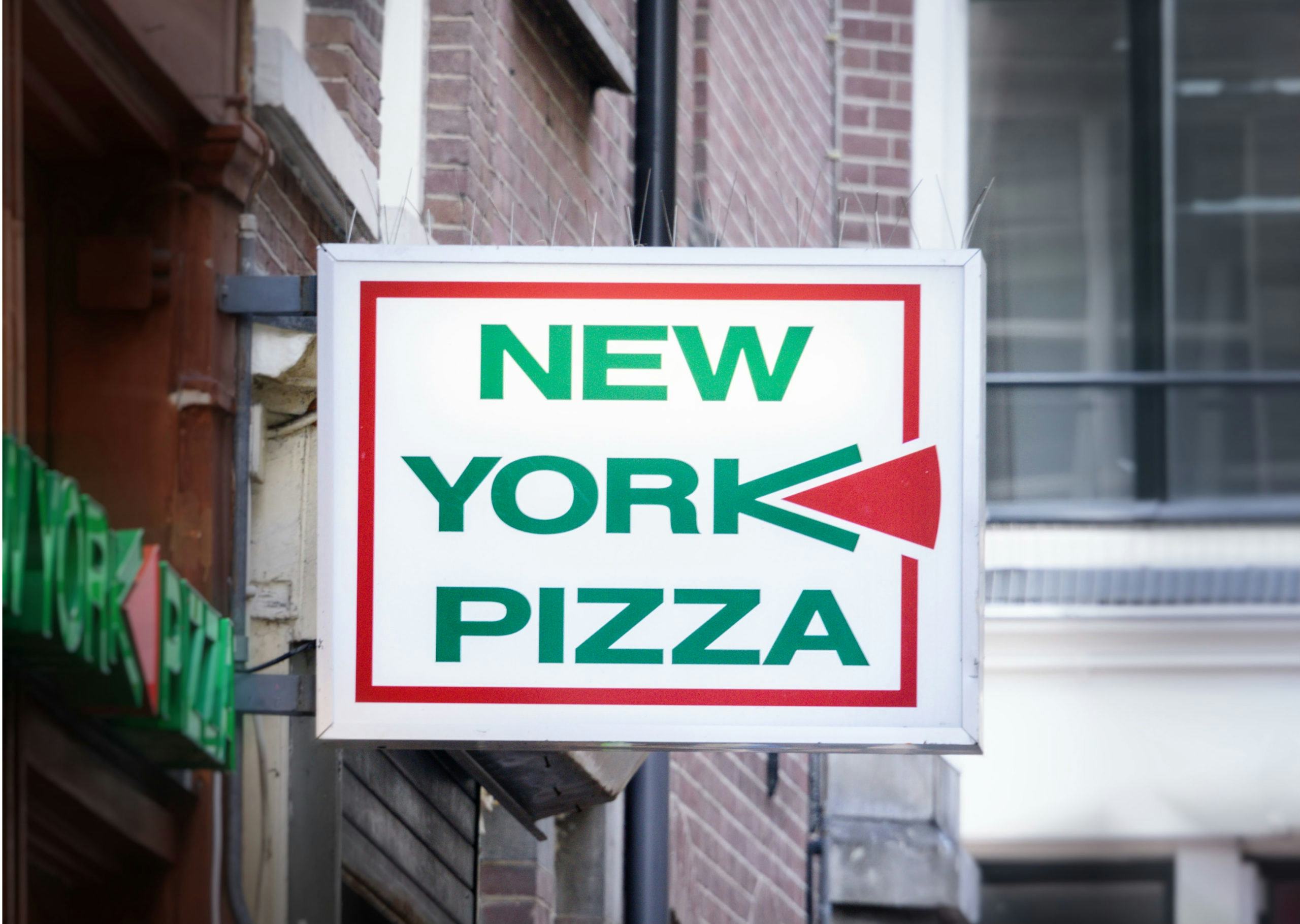 New York Pizza is toch echt fastfood, zegt rechter