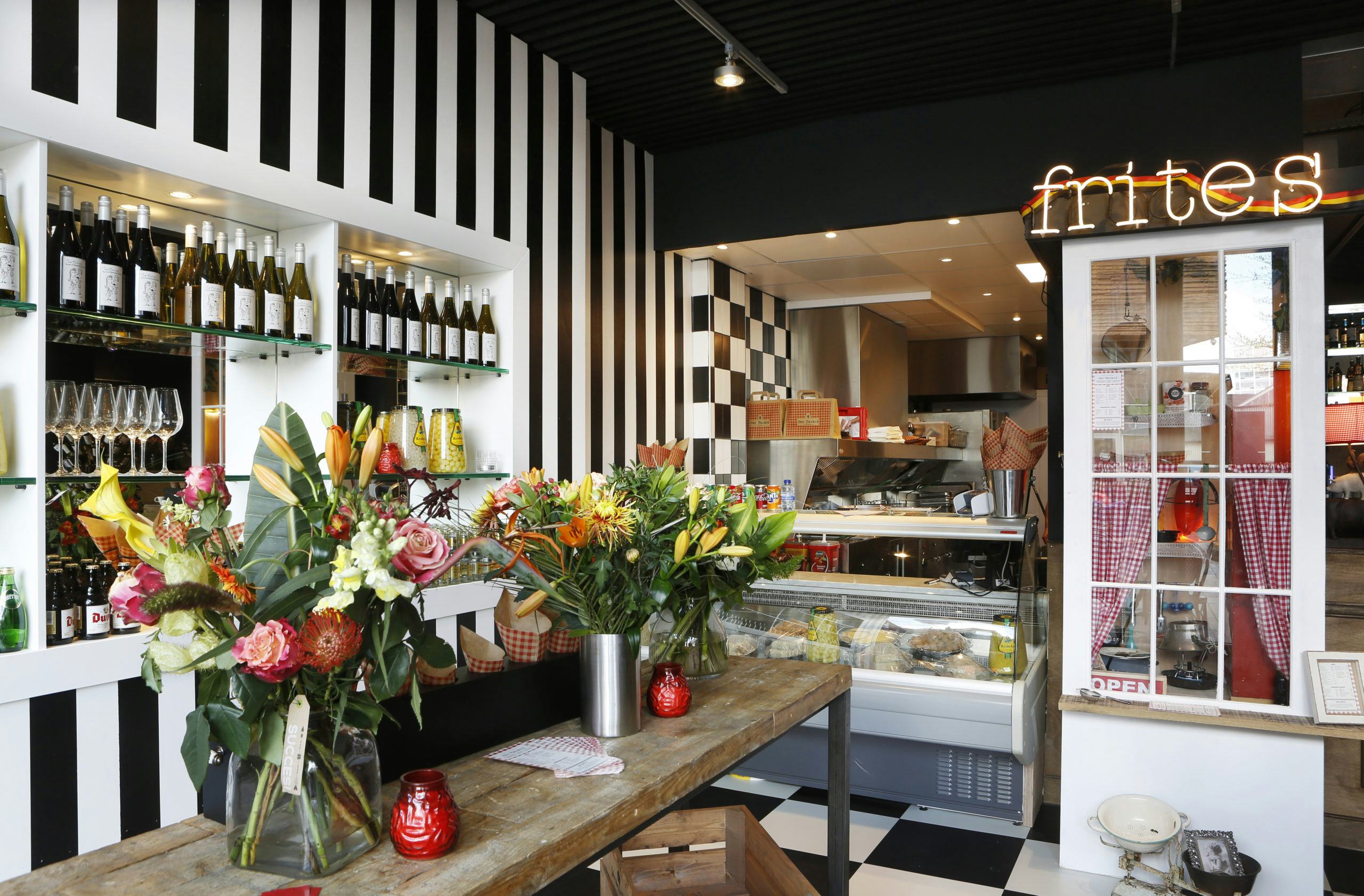 Par Hasard opent in Almere Stad