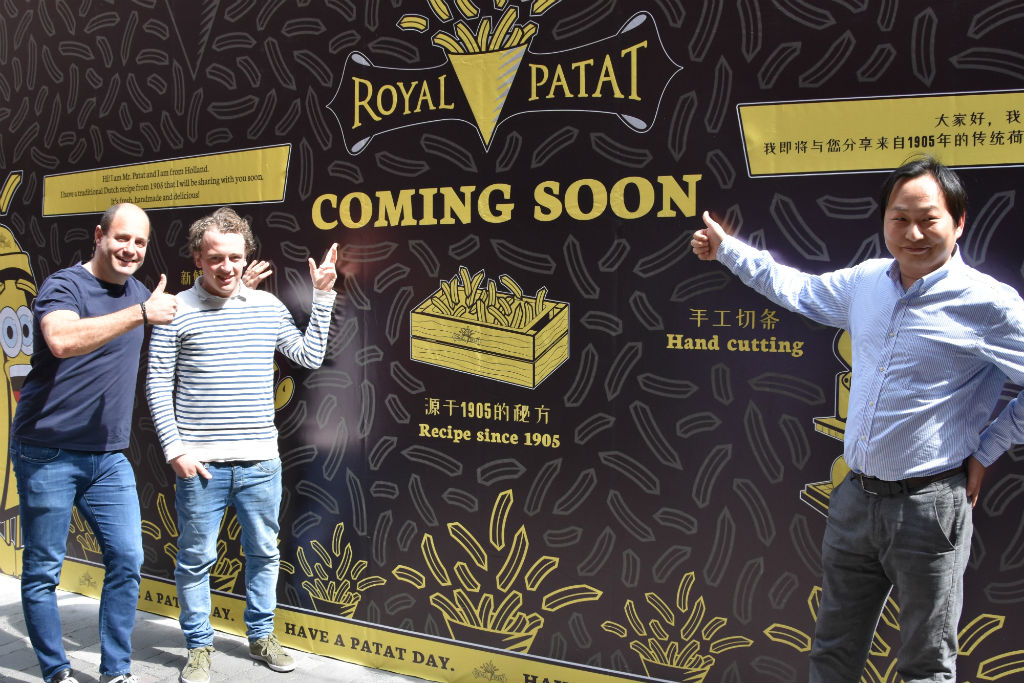 Vlnr: Edwin den Hartog, Ruben de Hoog en manager Rocky. 