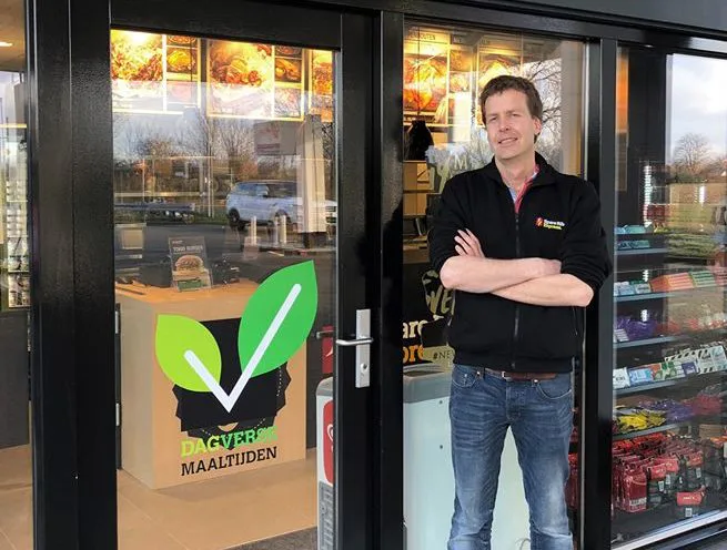 Niels van Battum heeft Spare Rib Express To Go Doetinchem geopend