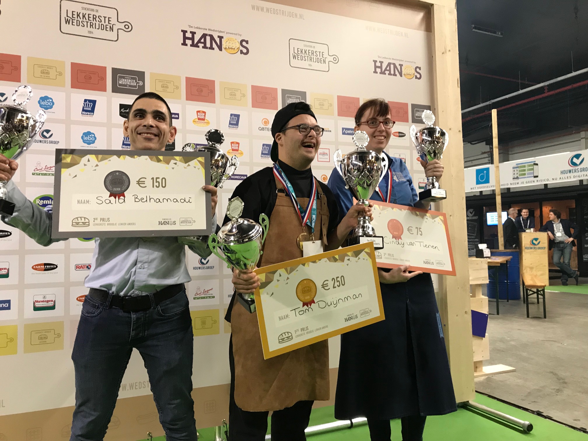 Tom Duijndam met Lekkerste Broodje Anders aan de haal