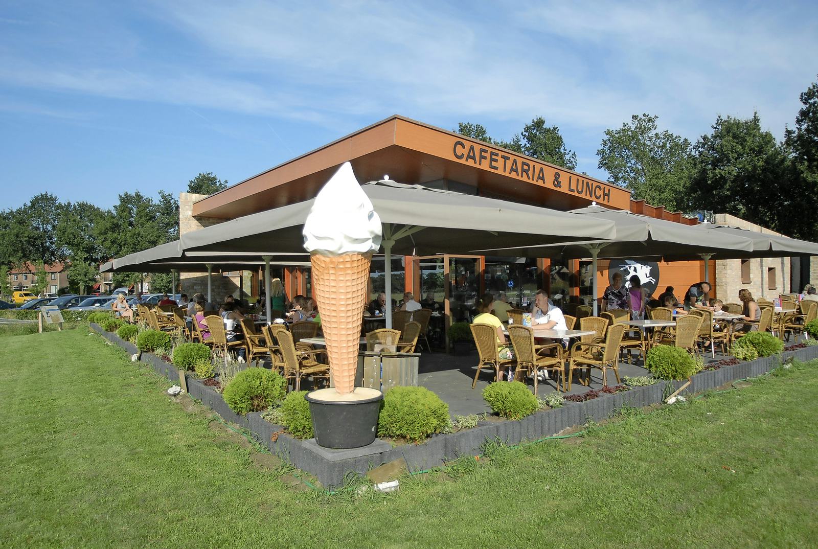 Eethuys Airborne in 2015