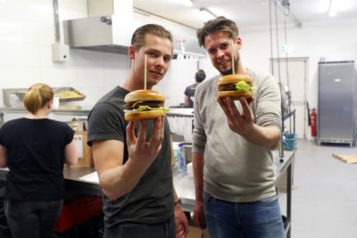 Burger Business brengt hamburgers ook in Breda aan huis