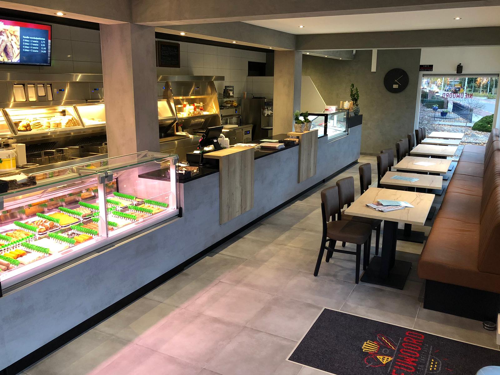 Cafetaria Nieuwoord snoept stukje van café af en presenteert compleet nieuw gezicht