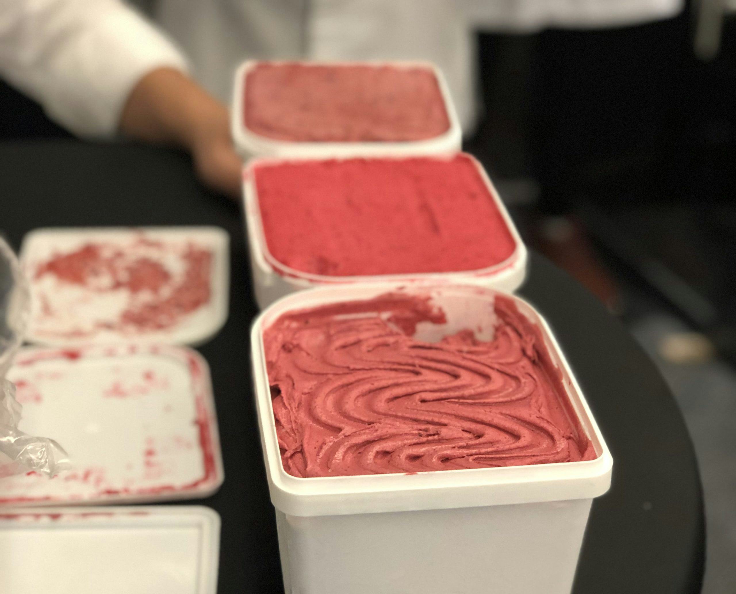 Tijdens de IJs-Vak wordt onder meer het lekkerste kersenijs gekozen. Foto: Dennis Lemmen