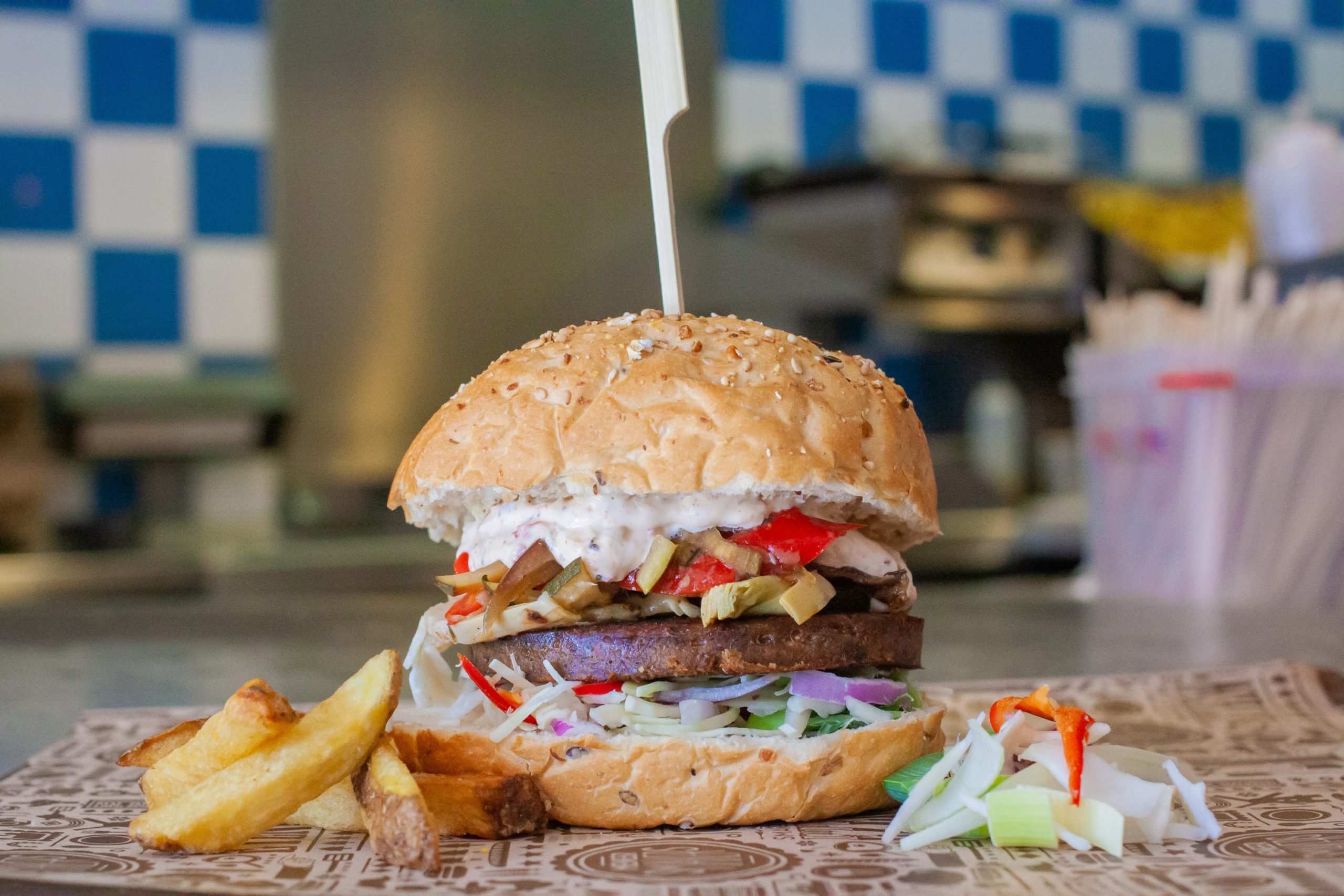 Krekelburger op het menu bij Meneer Smakers