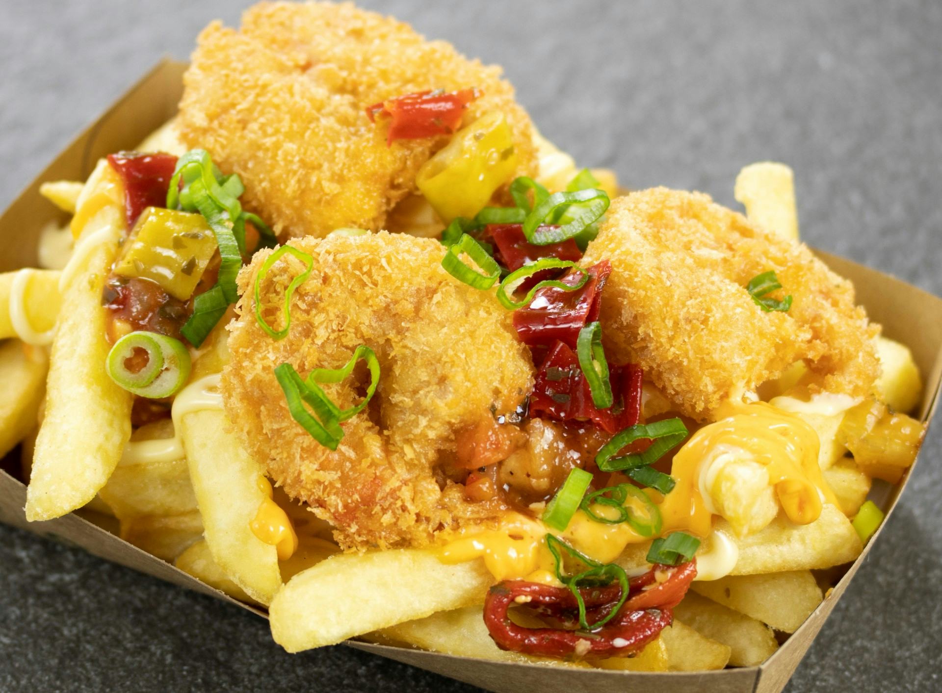 Loaded fries-recept van Bresc: Hot Shrimp Fries