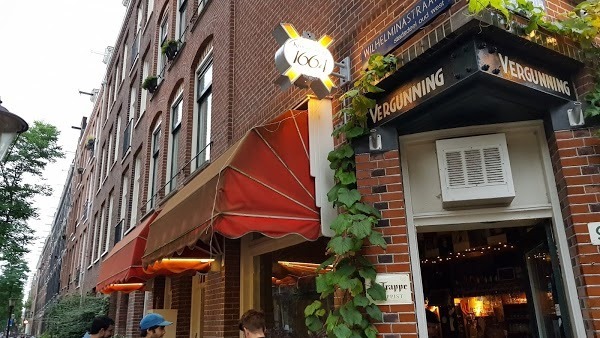 Horeca ontsteekt maandagavond licht als signaal aan overheid