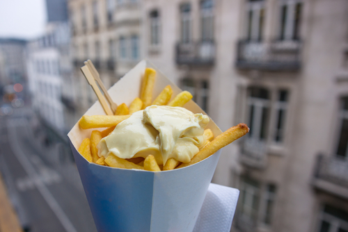 Belgische friet gaat de strijd aan met french fries