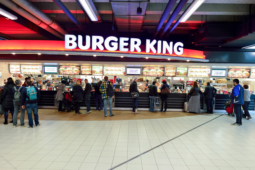 Thuisbezorgd.nl zet eigen koeriers in op Schiphol