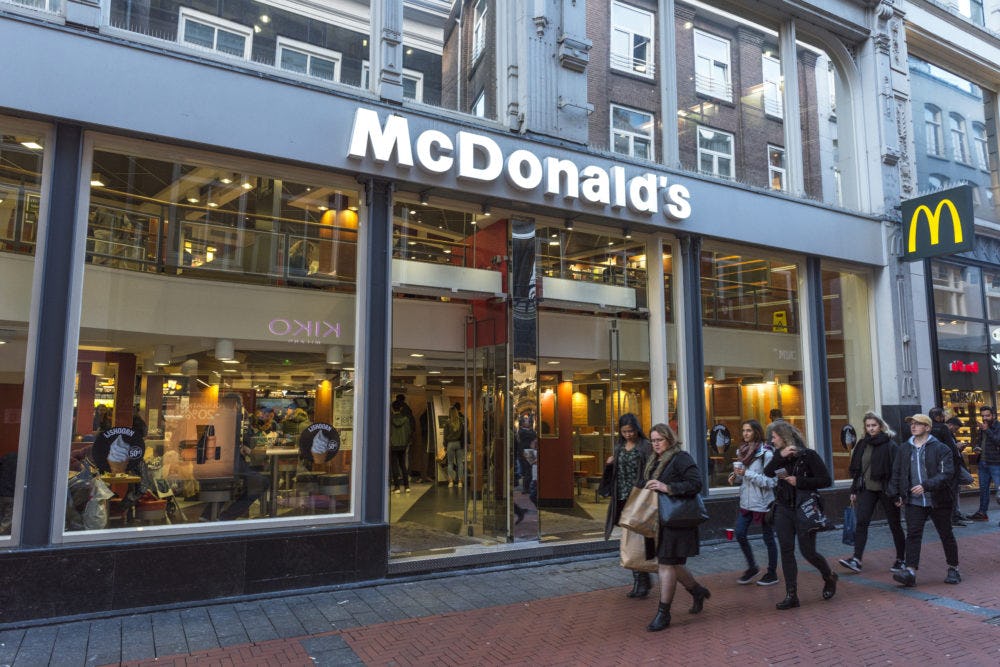 Nieuwe hamburgers zorgen voor recordomzet bij McDonald's