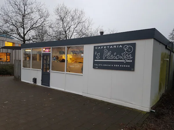 Snackbar in Maaskantje tegen de vlakte