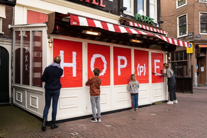 'Hope' voor Café Hoppe Amsterdam